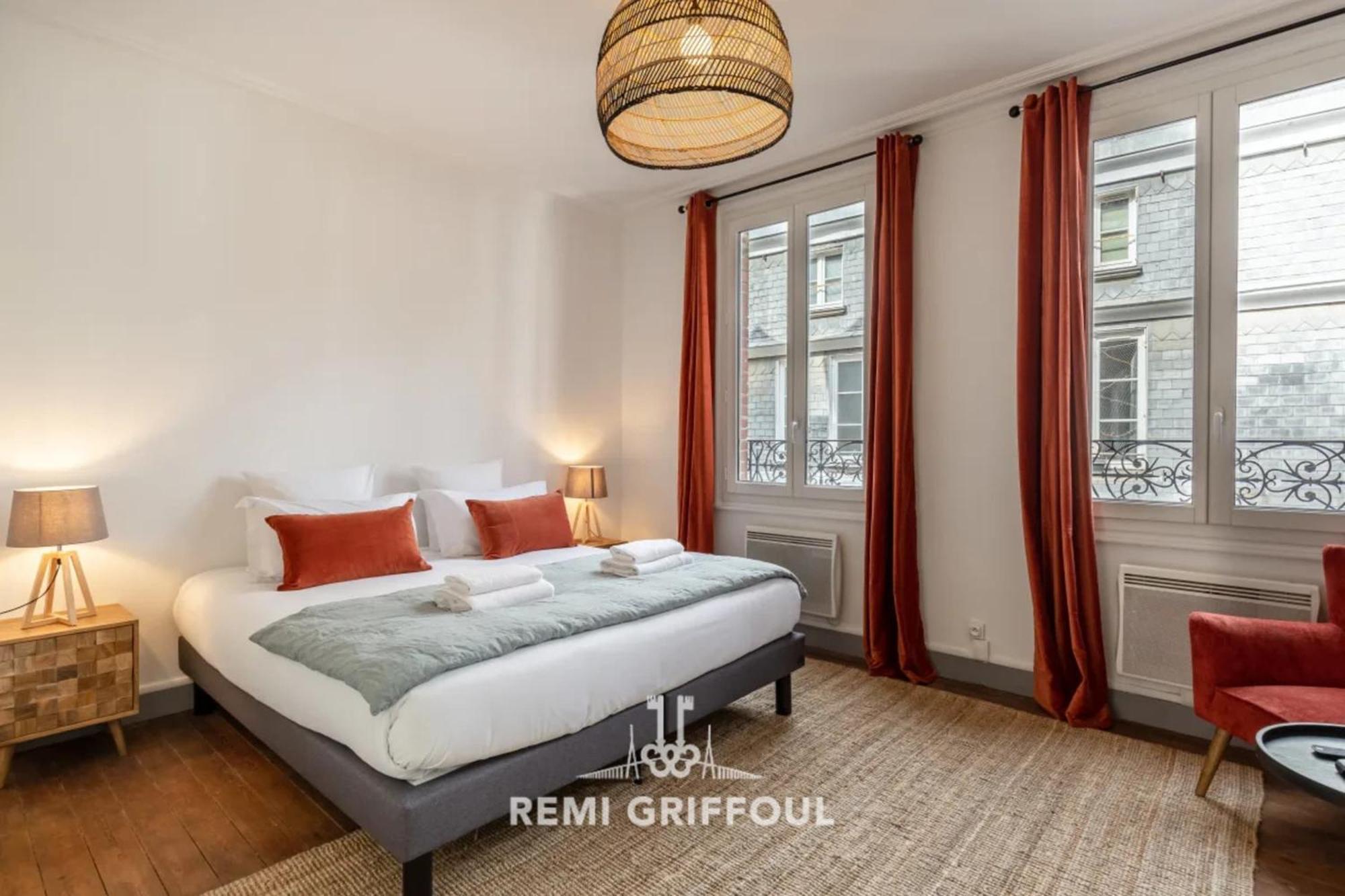 La Maison D'Etienne Renovated In 2025! City Center 4 Guests Ονφλέρ Εξωτερικό φωτογραφία